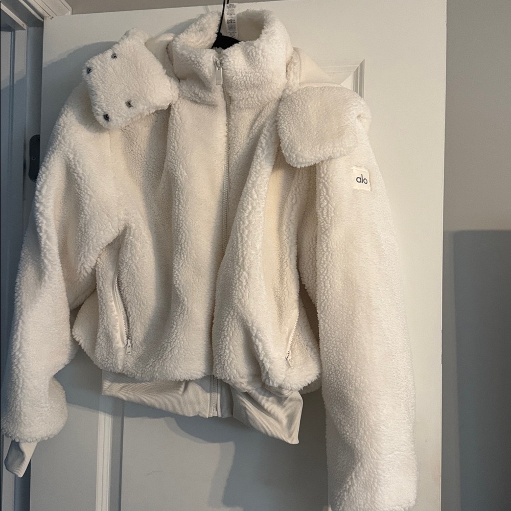 ALO Yoga Foxy Sherpa Jacket
